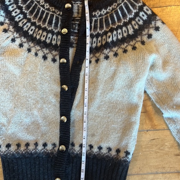 Beautiful vintage wool sweater from sears - Picture 2 of 6